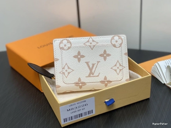 VUITTON WALLET-11*8.5*3.5cm milky LOUIS way 0823